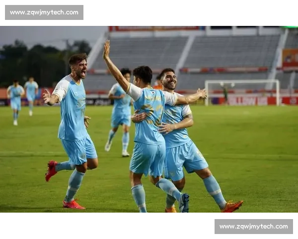 强强对话火花四溅球队鏖战九十分钟关键进球定胜负展现战术与意志较量